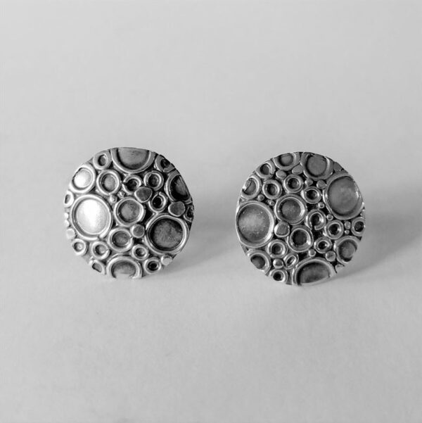 The Sussex Guild Silver medium pebble round studs Amanda Zoe