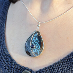 The Sussex Guild Silver and Glass Iolite Pendant  1