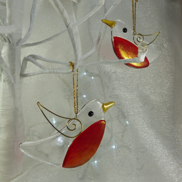 The Sussex Guild Glass Robin  1