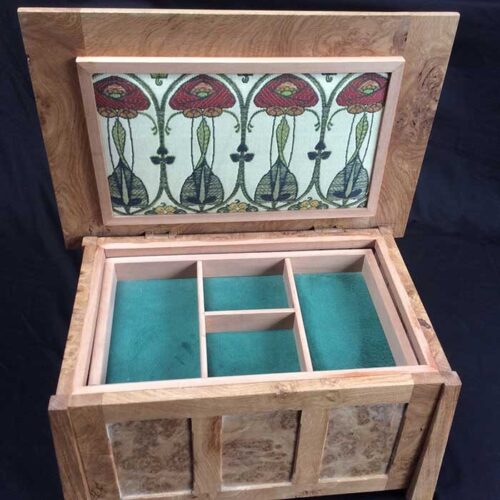 Furniture-and-Wood-Andrew-Poder-WM-Box_Mich25