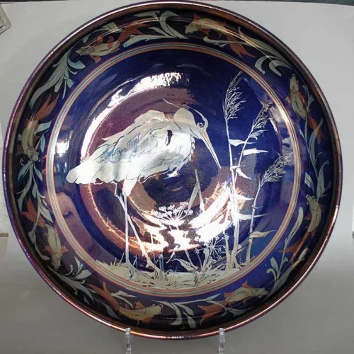 Ceramics_Jonathan_Chiswell_Jones_Silver_Heron_on_blue