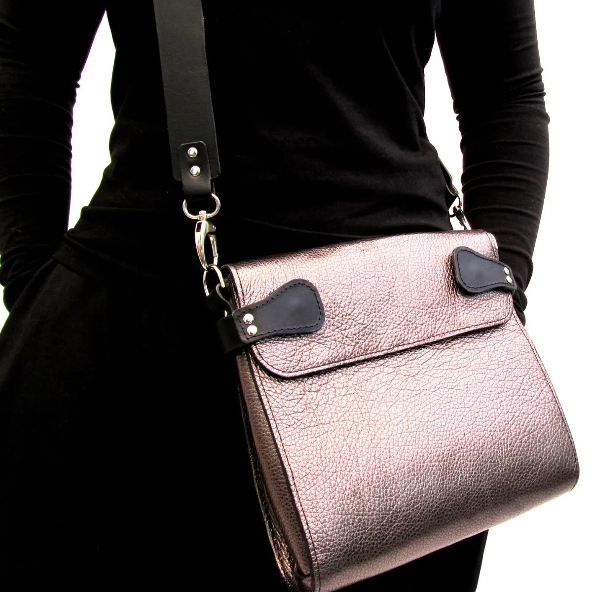 Zsofia leather cross body bag - Image 2