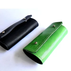 Black or green leather keyholder