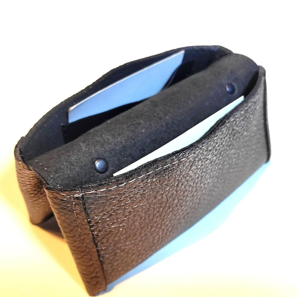 Metallic leather wallet - Image 3